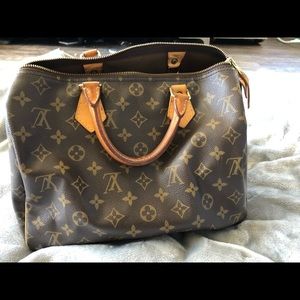 Louis Vuitton Speedy 30